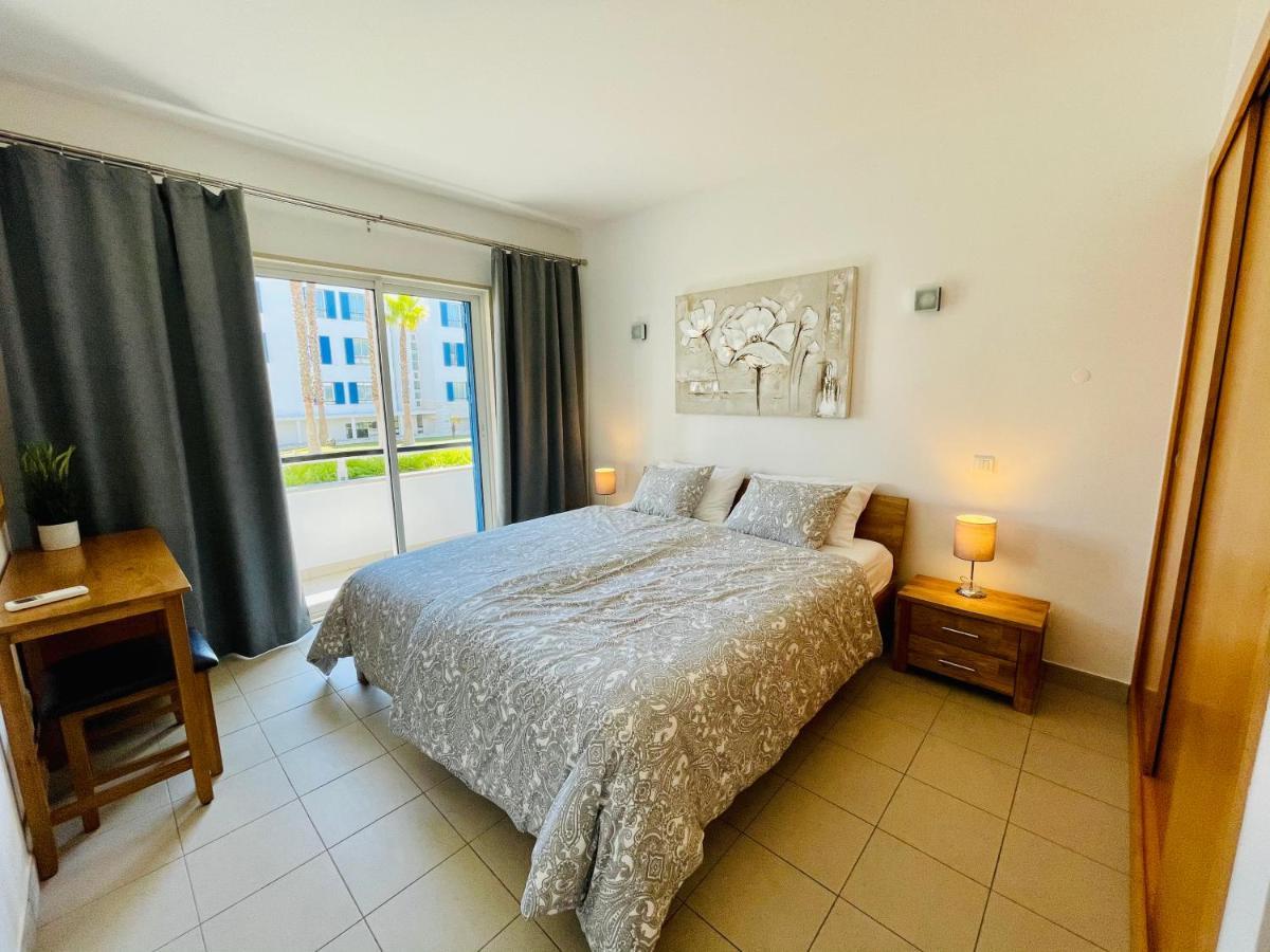 Angies Marina Apartment, Includes 2 Free Passes For The Marina Pool Lagos Eksteriør bilde