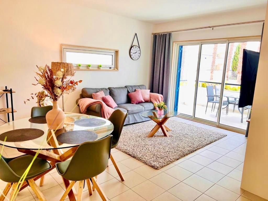 Angies Marina Apartment, Includes 2 Free Passes For The Marina Pool Lagos Eksteriør bilde