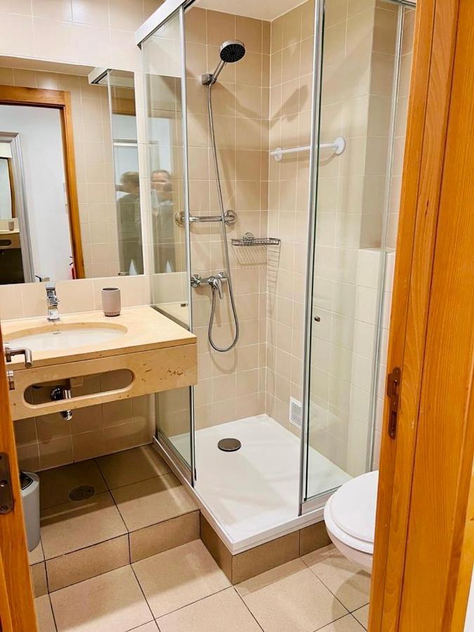 Angies Marina Apartment, Includes 2 Free Passes For The Marina Pool Lagos Eksteriør bilde