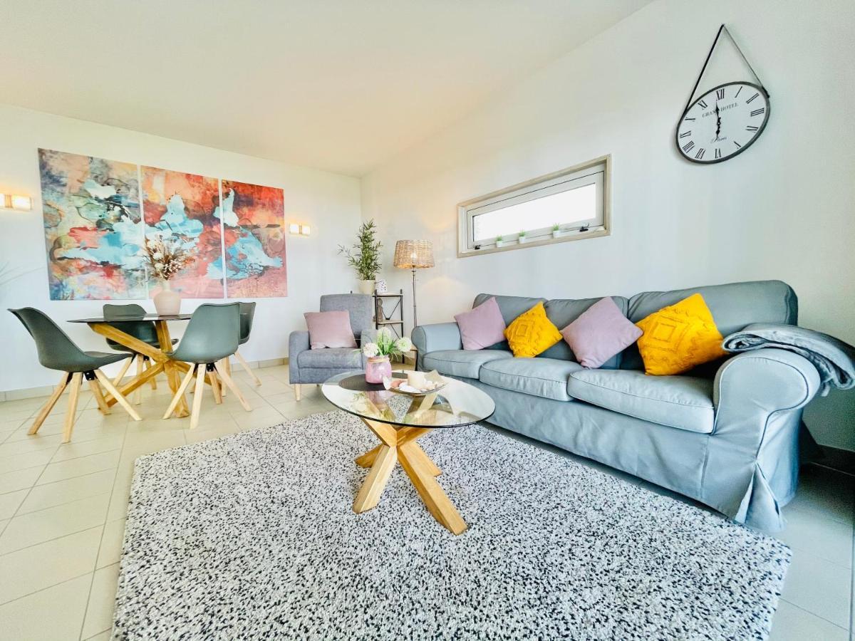 Angies Marina Apartment, Includes 2 Free Passes For The Marina Pool Lagos Eksteriør bilde